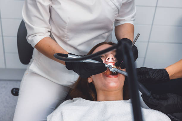 Best Emergency Wisdom Tooth Extraction in Lowell, MA